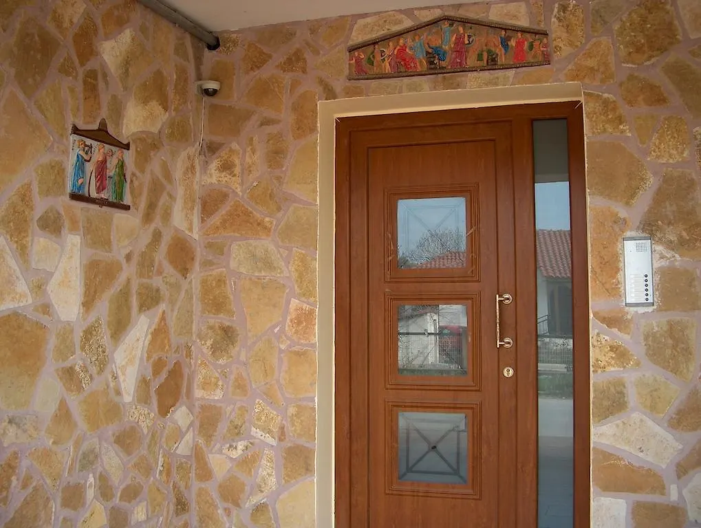 Mouses-X Apartamento Nea Kallikrateia